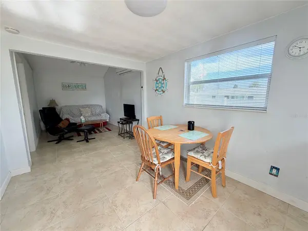 233 WILLIAMS AVE, Daytona Beach, FL 32118
