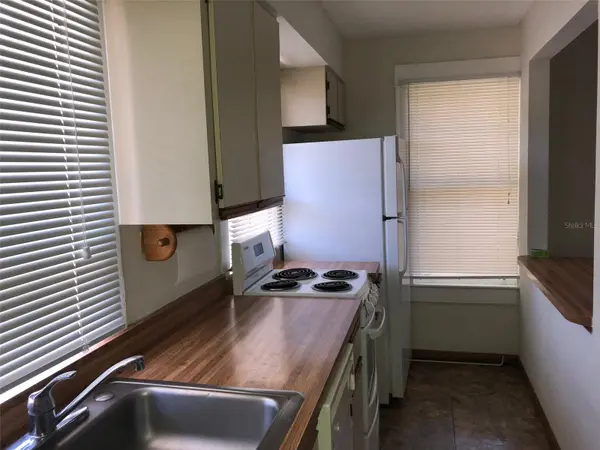 1243 E RIDGEWOOD ST, Orlando, FL 32803