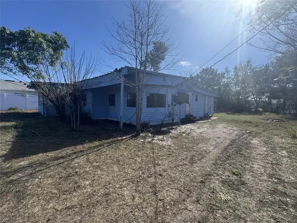11606 HUGGINS STREET, Leesburg, FL 34788