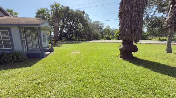 14740 JOHNS RD, Dade City, FL 33525