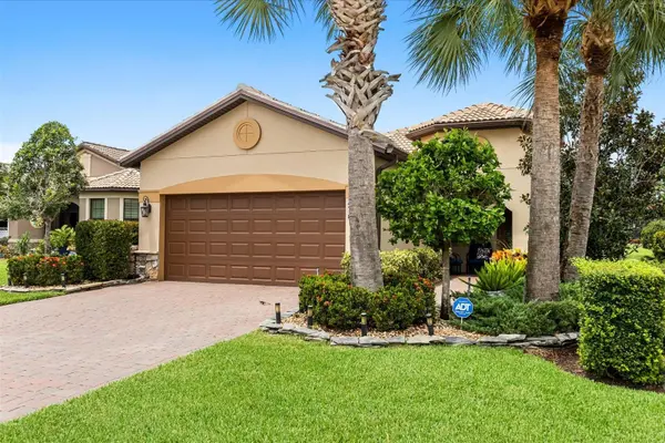 218 SE LONGVIEW DR, Port St Lucie, FL 34984