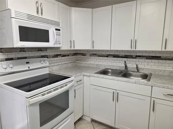 769 GREENWAY PL, Daytona Beach, FL 32114