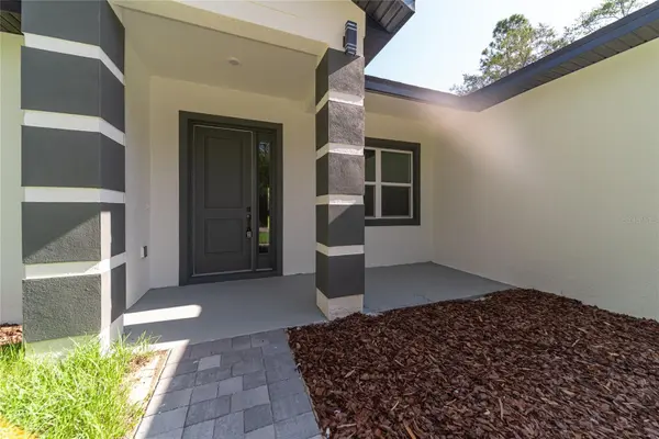 2631 W ROYAL PALM DR, Citrus Springs, FL 34434