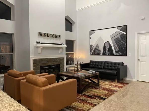 102 W FREDERICK AVE, Lake Mary, FL 32746