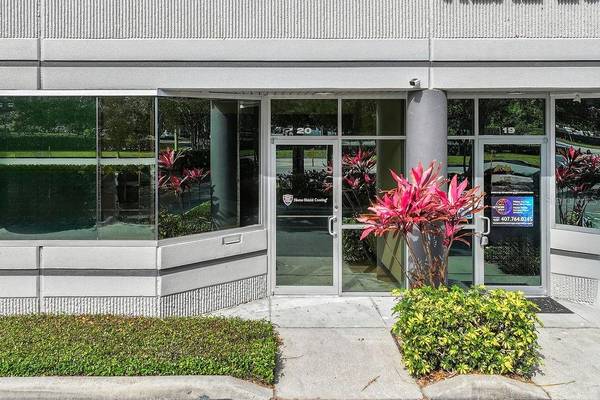 7901 KINGSPOINTE Pkwy #20, Orlando, FL 32819