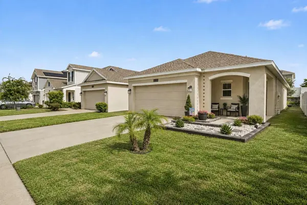 6838 WILSON HAMMOCK AVE, Groveland, FL 34736