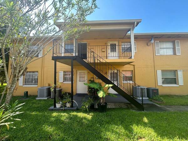 1627 W OAK RIDGE RD #D, Orlando, FL 32809