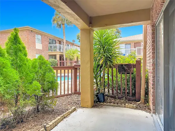 476 BANYON TREE CIR #104, Maitland, FL 32751