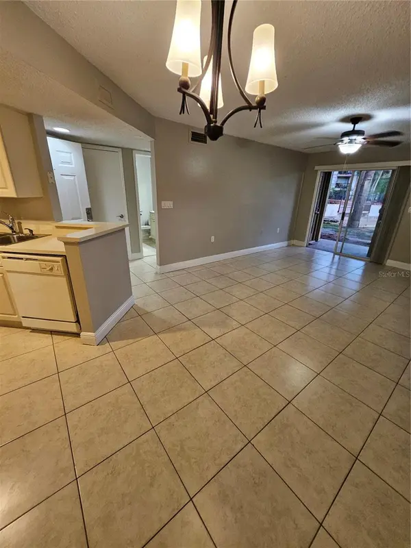 1908 LAKE ATRIUMS CIR #15, Orlando, FL 32839