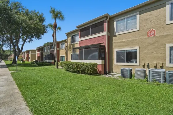 648 KENWICK CIR #102, Casselberry, FL 32707