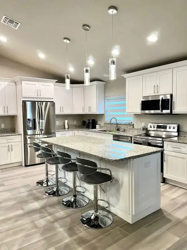 696 MARION OAKS TRL, Ocala, FL 34473