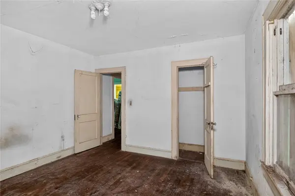 27 N MILLS AVE, Orlando, FL 32801