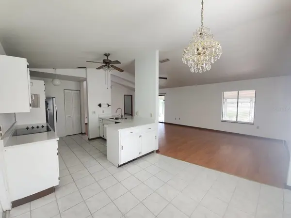 6520 LYNN RD, Orlando, FL 32810