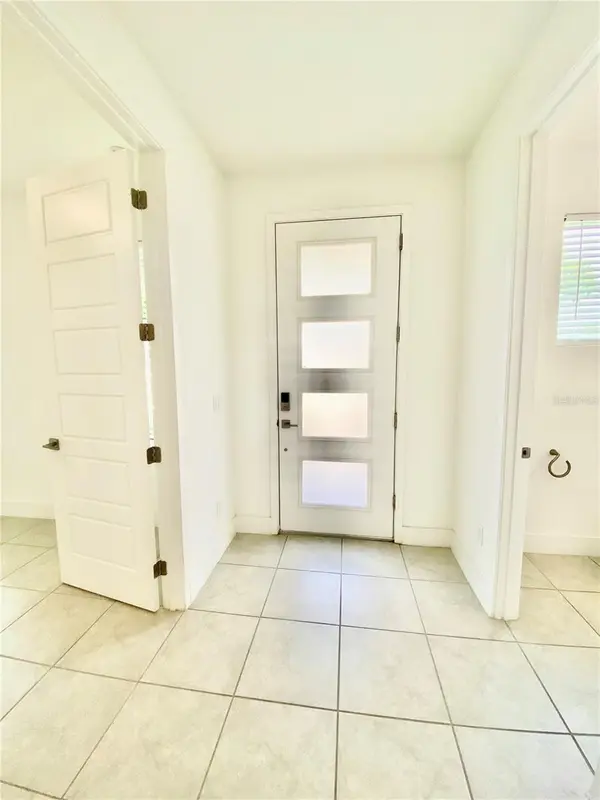 7206 CARRICKBEND LN, Orlando, FL 32819