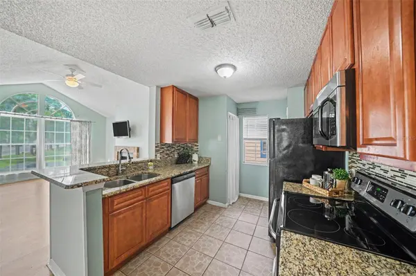 945 BAKEWELL CT #205, Lake Mary, FL 32746