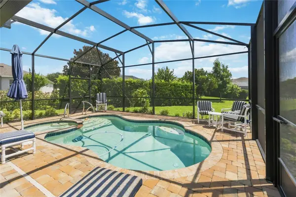 1212 VICTORIA HILLS DR N, Deland, FL 32724