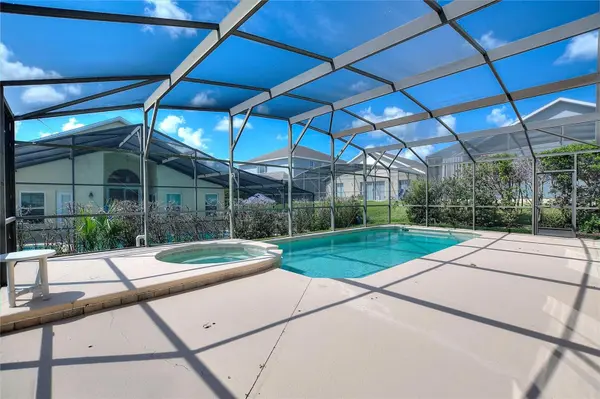 16616 PALM SPRING DR, Clermont, FL 34714