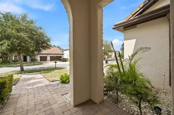 8416 CHILTON DR, Orlando, FL 32836