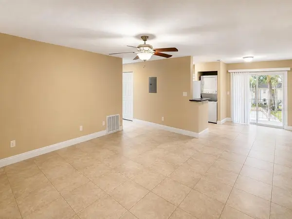2800 E 113TH AVE #213, Tampa, FL 33612