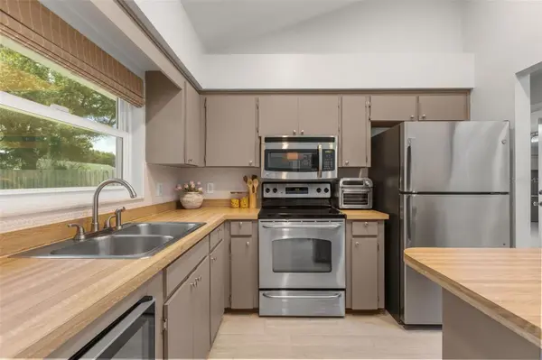 7384 GRAND AVE, Winter Park, FL 32792