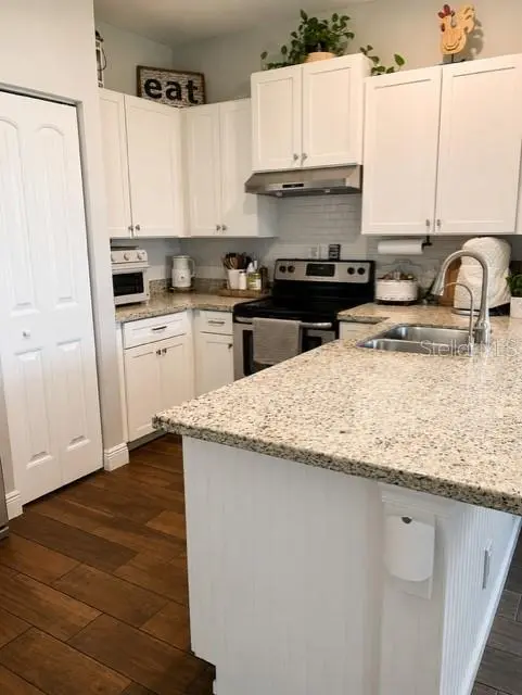 1194 PAISLEY CT, Lake Worth, FL 33461