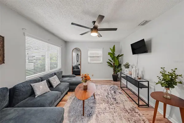 4516 W PAXTON AVE, Tampa, FL 33611