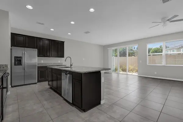 1160 PALMA VERDE PL, Apopka, FL 32712