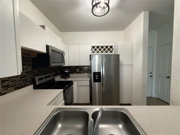 2674 ROBERT TRENT JONES DR #337, Orlando, FL 32835