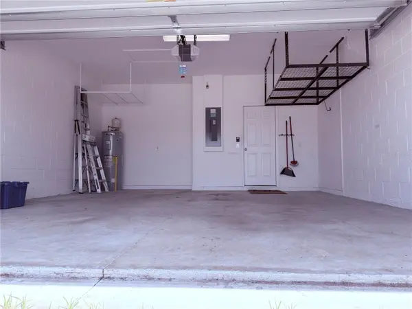 253 LUXMORE RD, Groveland, FL 34736