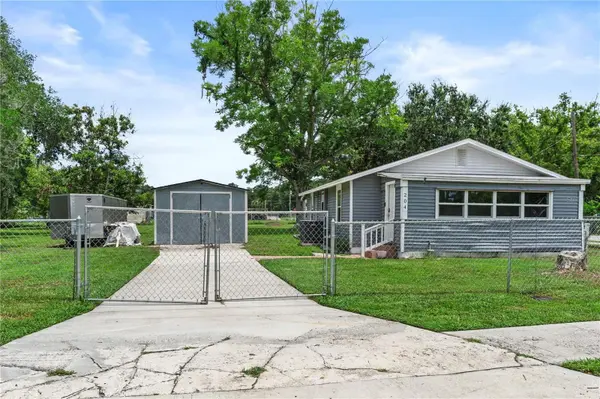 204 PINE AVE, Polk City, FL 33868
