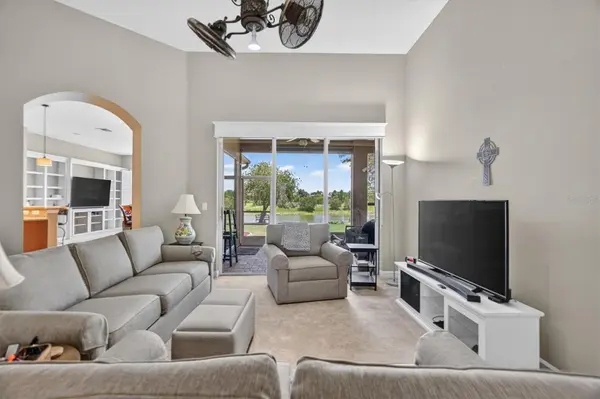 8920 BRIDGEPORT BAY CIR, Mount Dora, FL 32757