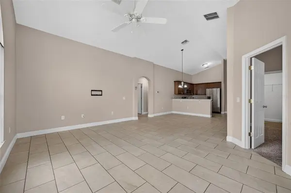124 LANCASTER DR, Davenport, FL 33897