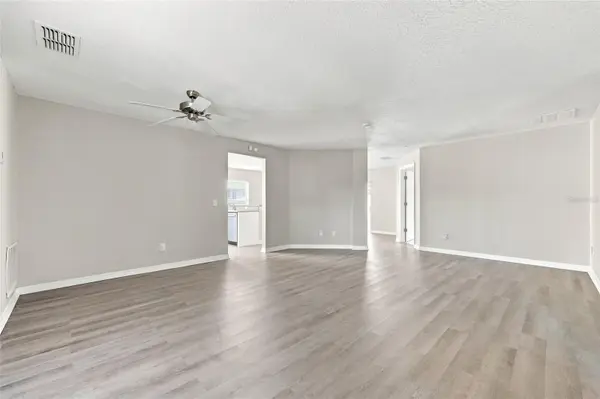 516 BELLA ROSA CIR, Sanford, FL 32771