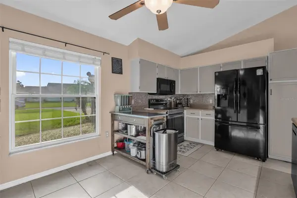 418 GROVEPARK DR, Davenport, FL 33837