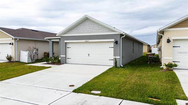 2667 SWOOPING SPARROW DR, St Cloud, FL 34771
