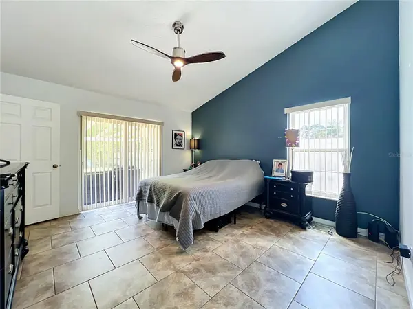 1211 FLOWERS POINTE LN, Orlando, FL 32825