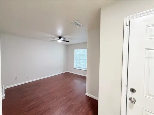 54 E 18TH ST, Apopka, FL 32703
