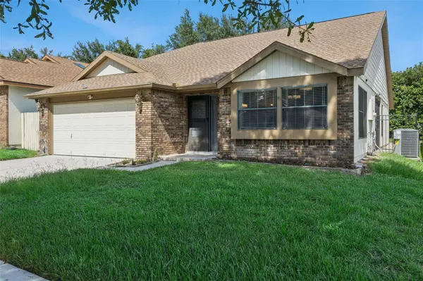 7301 SPRING VILLAS CIR, Orlando, FL 32819