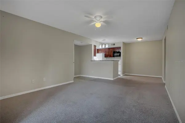 5164 CONROY RD #31, Orlando, FL 32811