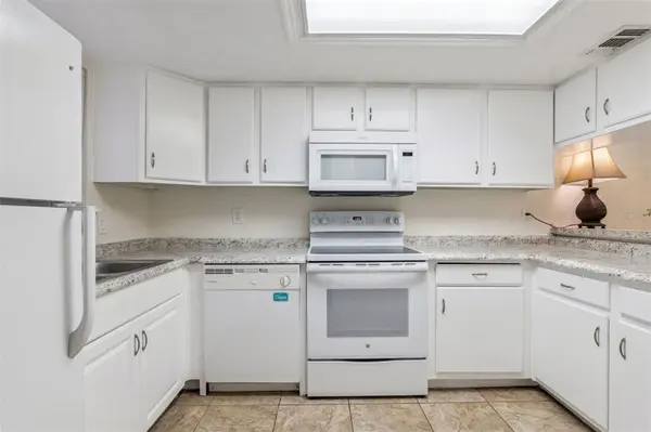 623 GRENADINE CT #623, Winter Park, FL 32792