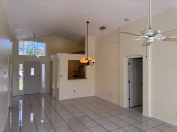 7872 ELMSTONE CIR, Orlando, FL 32822