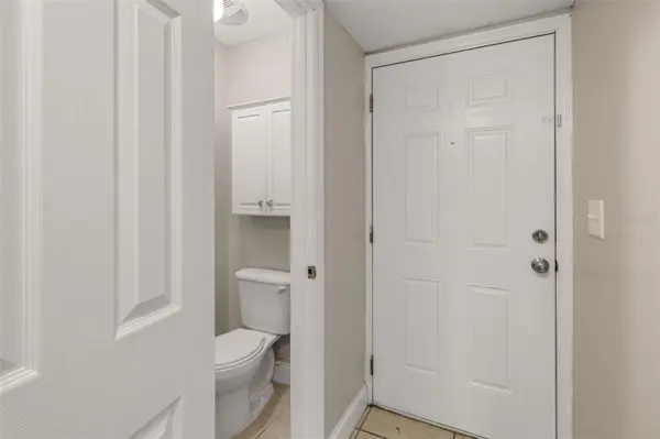 1824 AMBERLY AVE #T8, Orlando, FL 32822