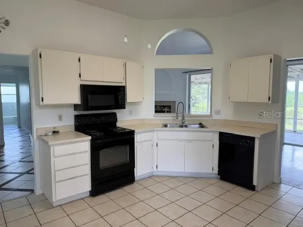 4633 HAZELGROVE DR, Orlando, FL 32818