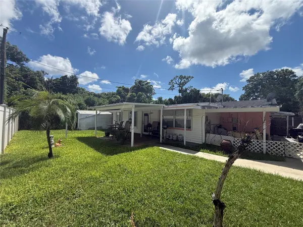 1650 AQUA LN, Holiday, FL 34691