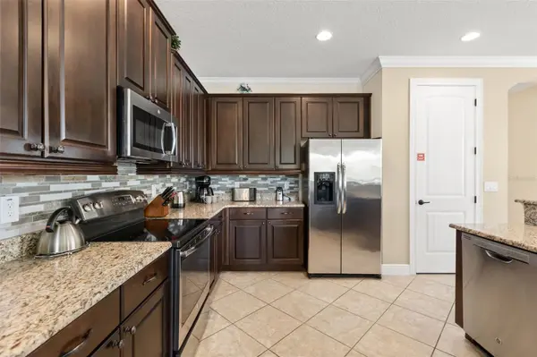 796 DESERT MOUNTAIN CT, Kissimmee, FL 34747