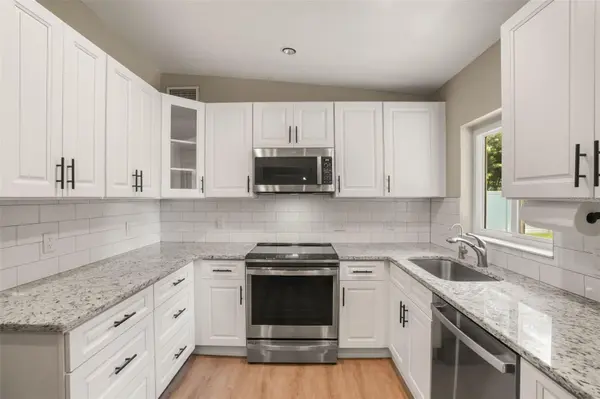 2812 DELLWOOD DR, Orlando, FL 32806