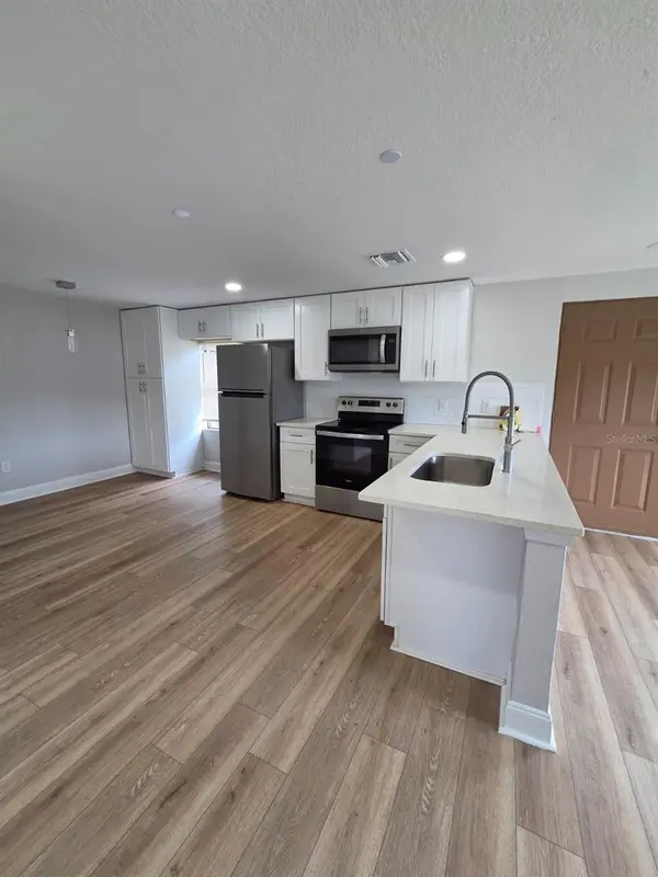 300 ERON WAY #1, Winter Garden, FL 34787