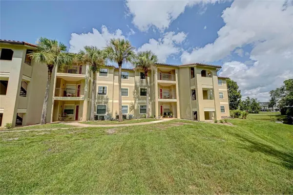 3038 PARKWAY BLVD #305, Kissimmee, FL 34747