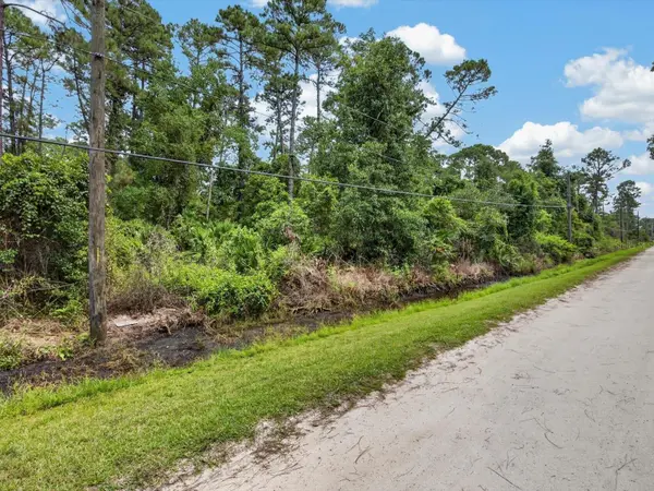 10TH AVE, Deland, FL 32724