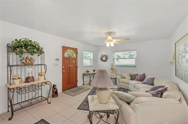1621 CHESTNUT AVE, Winter Park, FL 32789